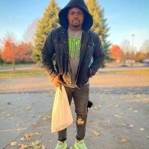 Meet your Posher, Kameron